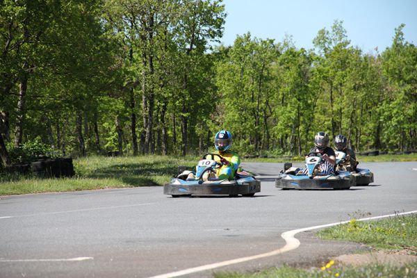 karting-06AC89C548-C5D3-F543-9461-FA15609EA85C.jpg
