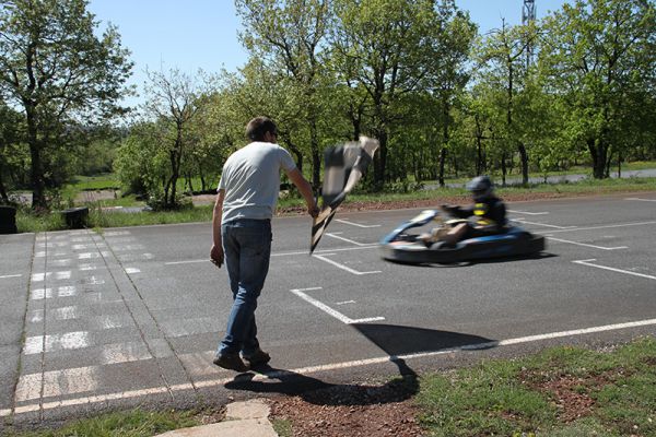 karting-083141C9B7-3998-22A6-A6A3-79D3D93A7FA5.jpg